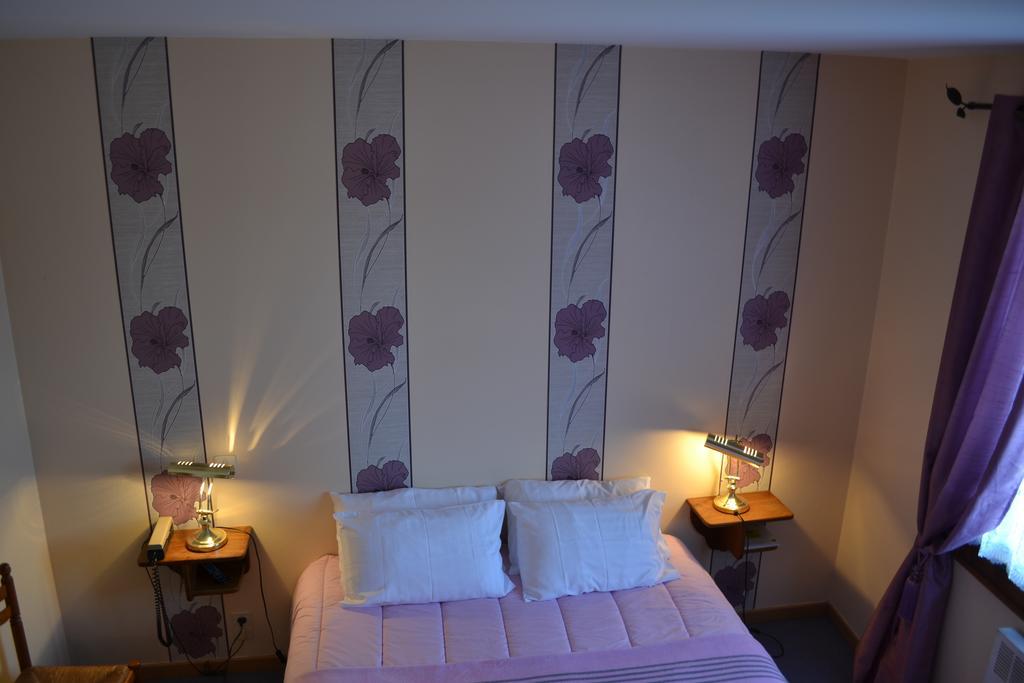 Hôtel Restaurant La Braisiere Saint-Romain (Charente) Quarto foto